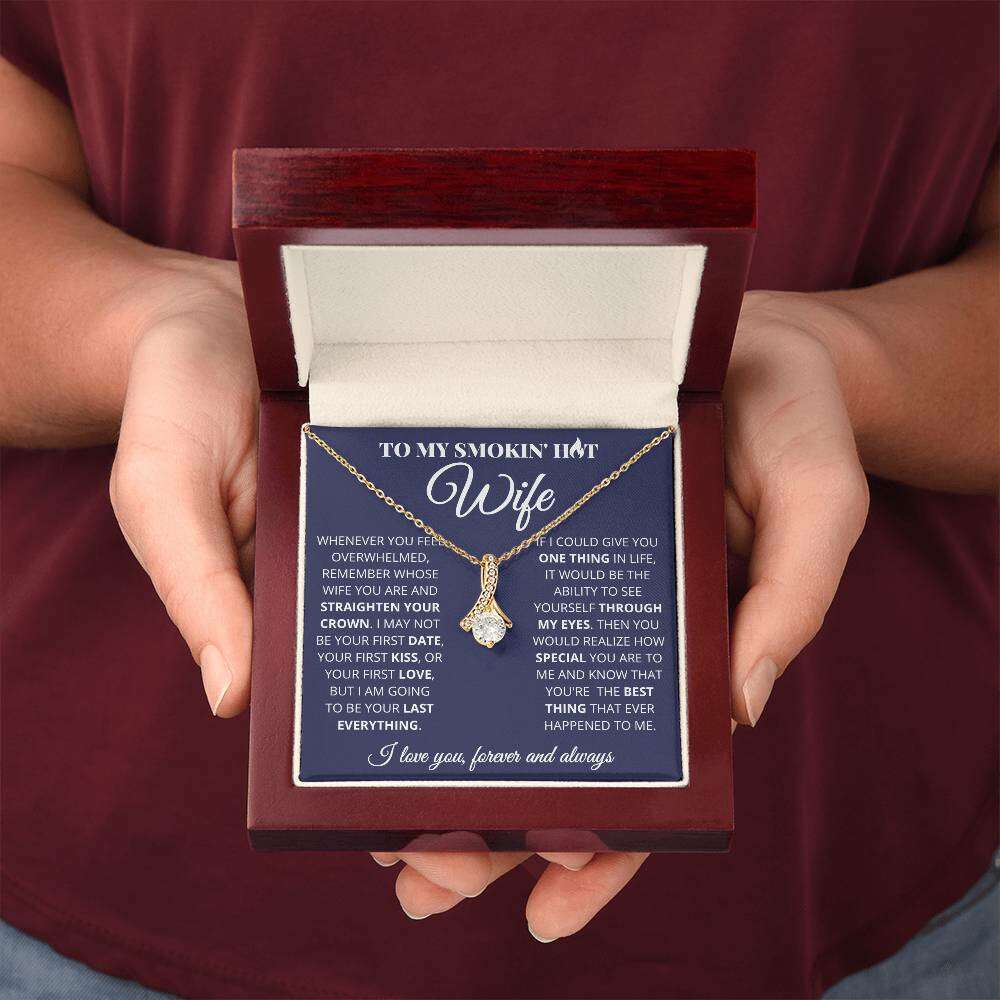 Give Love Gifts: Wife - Smokin' Hot - Alluring Gift Set