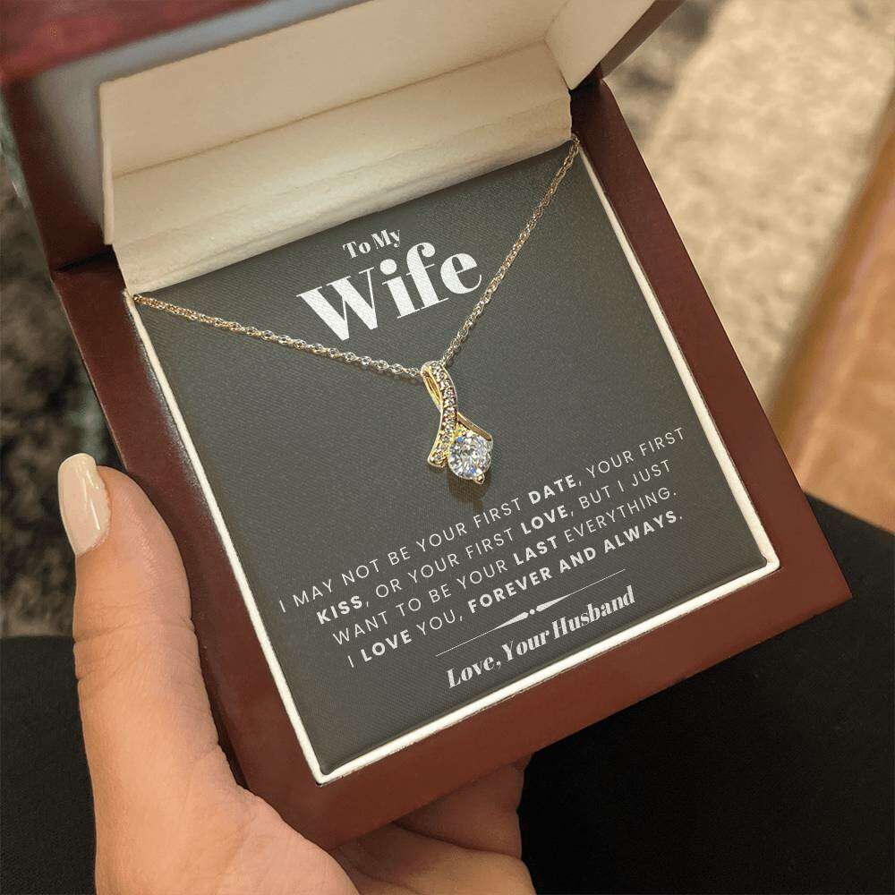 Give Love Gifts: Wife - Want To Be - Alluring Gift Set