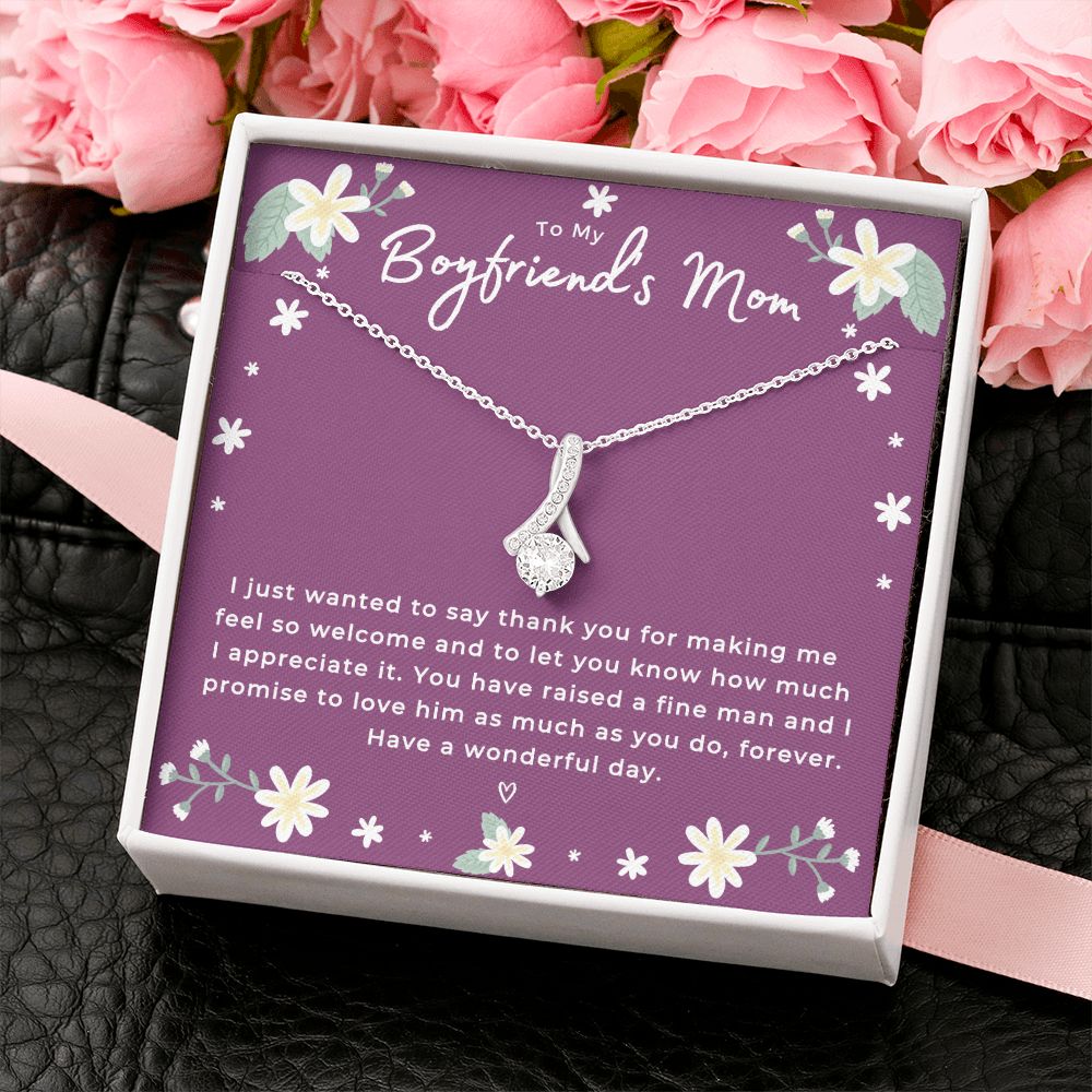 To My Boyfriend's Mom Alluring Beauty Necklace, Gift for Boyfriend