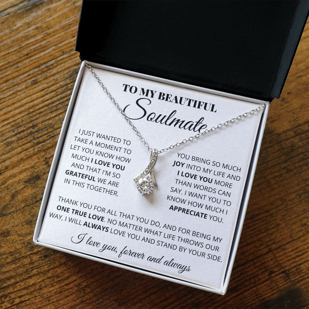 Soulmate - One True Love - Alluring Necklace
