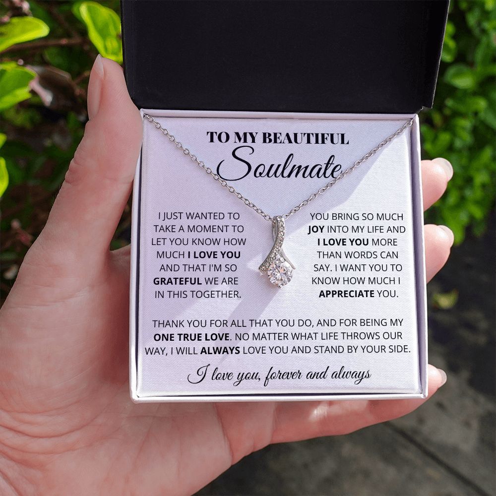 Soulmate - One True Love - Alluring Necklace