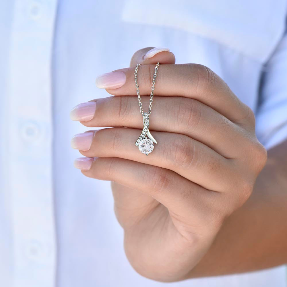 Soulmate - One True Love - Alluring Necklace