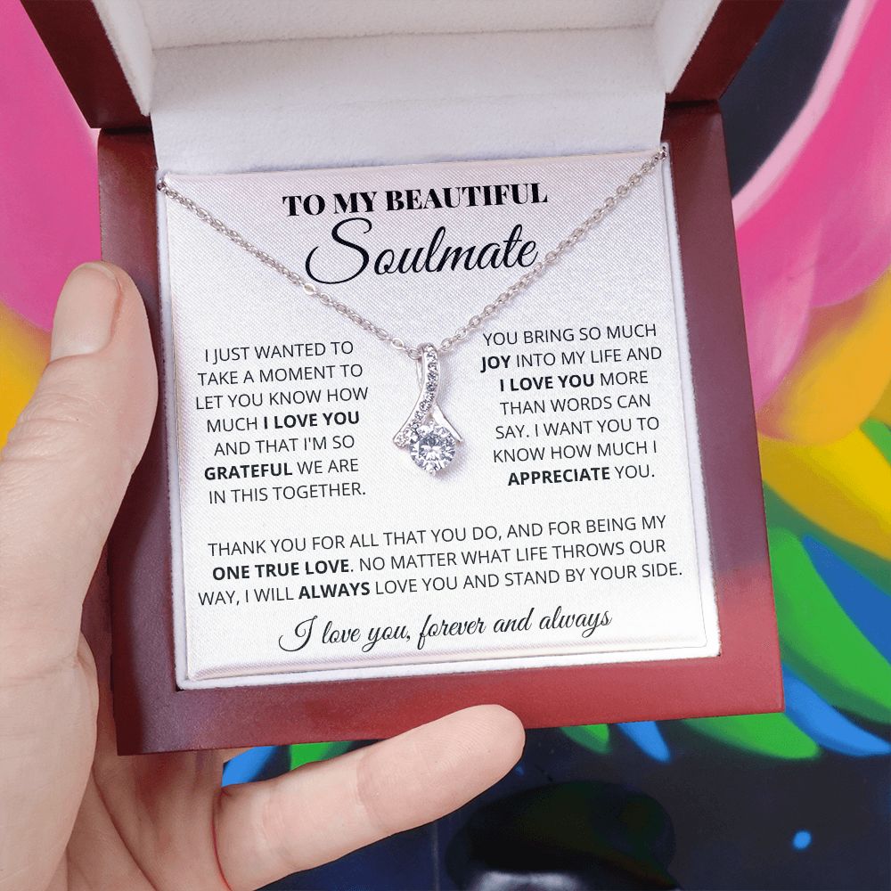 Soulmate - One True Love - Alluring Necklace