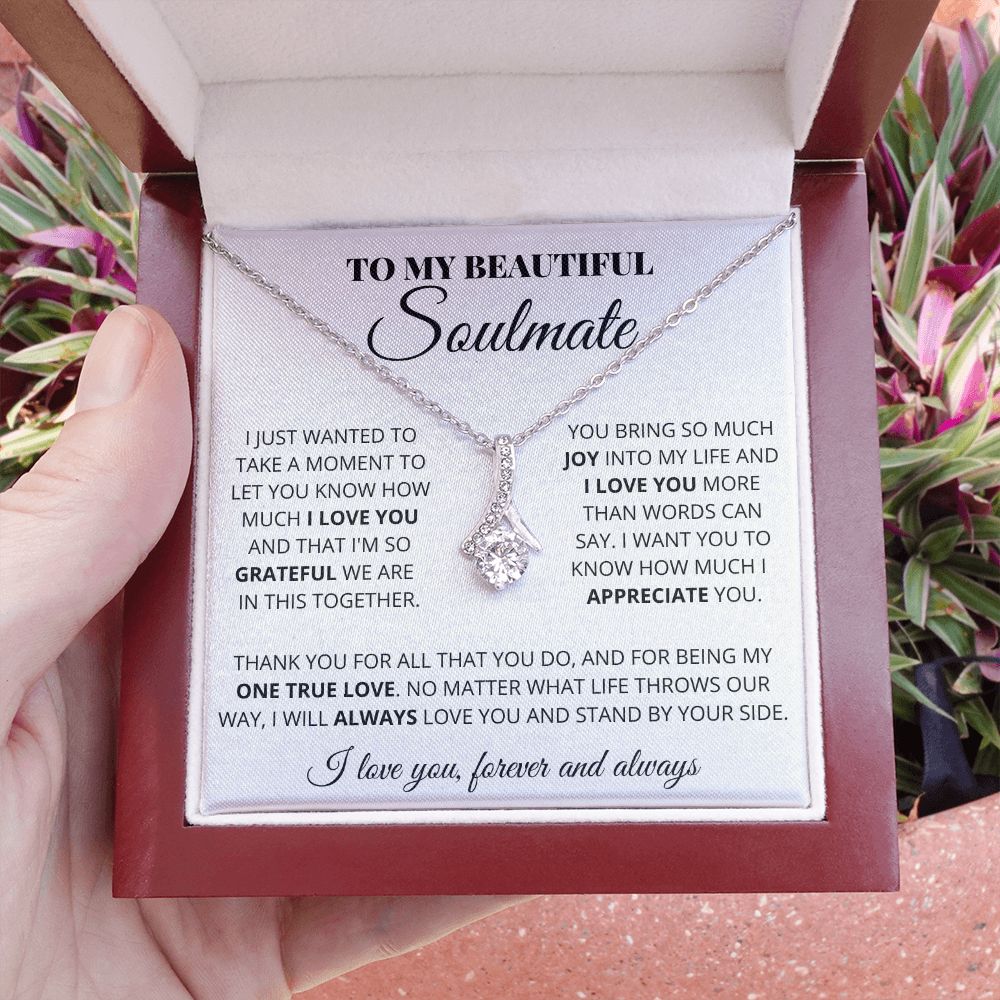 Soulmate - One True Love - Alluring Necklace