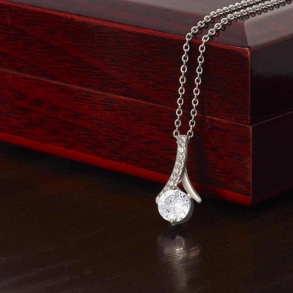 Soulmate - One True Love - Alluring Necklace