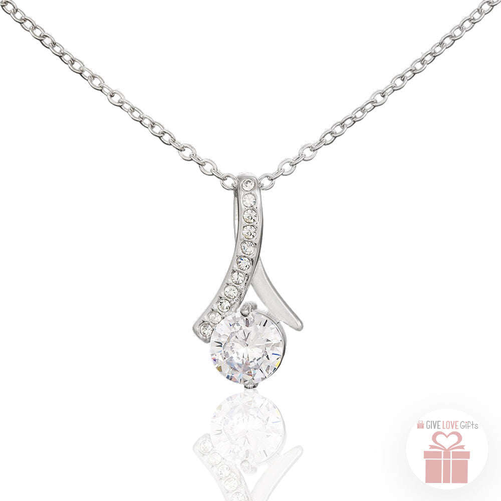 Love & Positivity - Boyfriend's Mom - Alluring Necklace