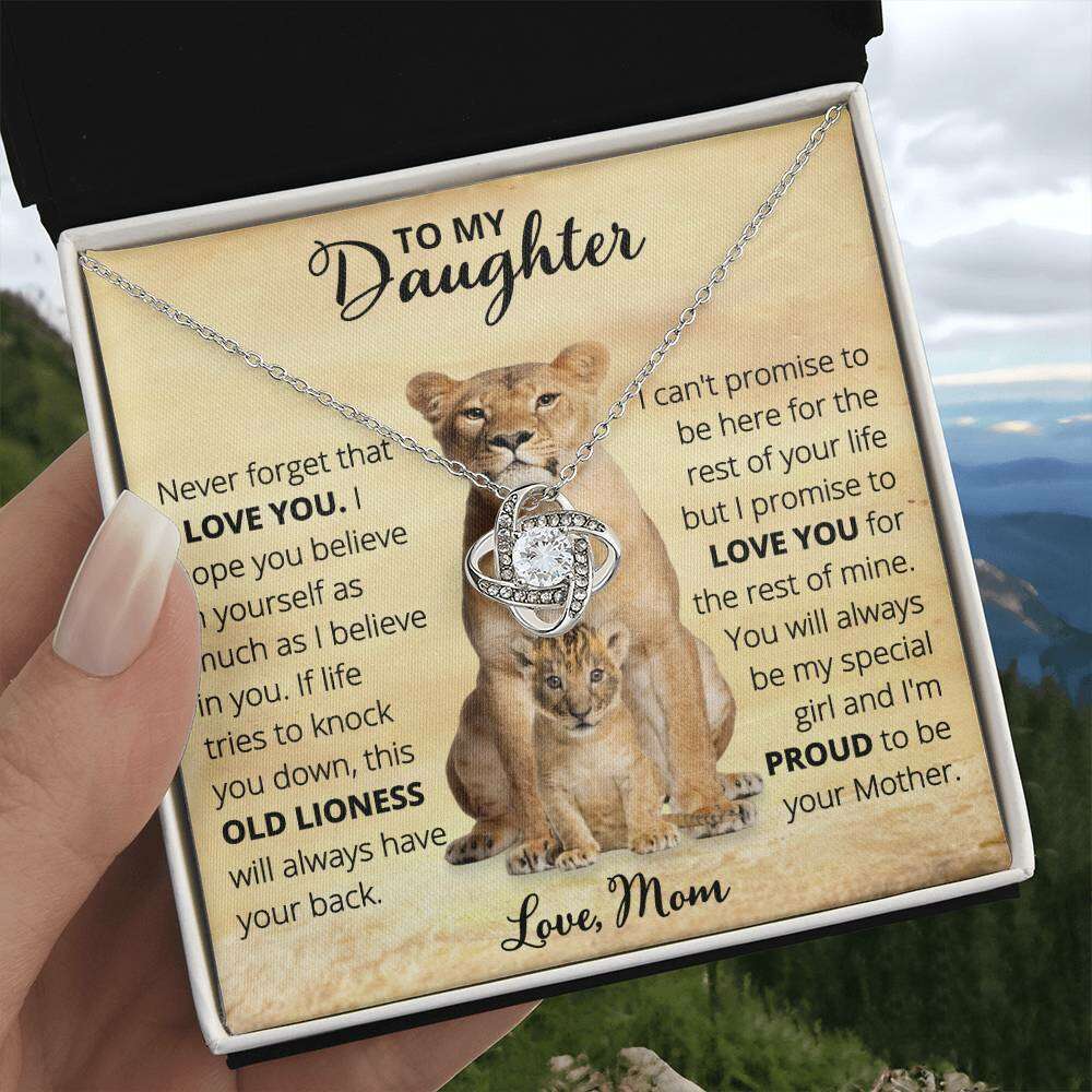 Give Love Gifts: Mom to Daughter - Old Lioness - Love Knot Gift Set