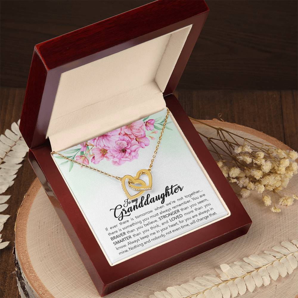 Give Love Gifts: To My Granddaughter, Always Keep Me In Your Heart,: 18K Yellow / Luxury Box