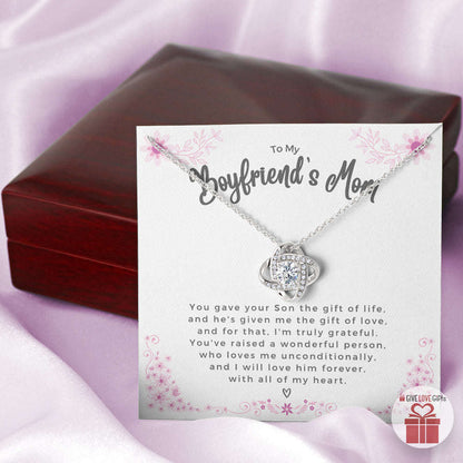 Gift of Love - Boyfriend's Mom Étoile Necklace