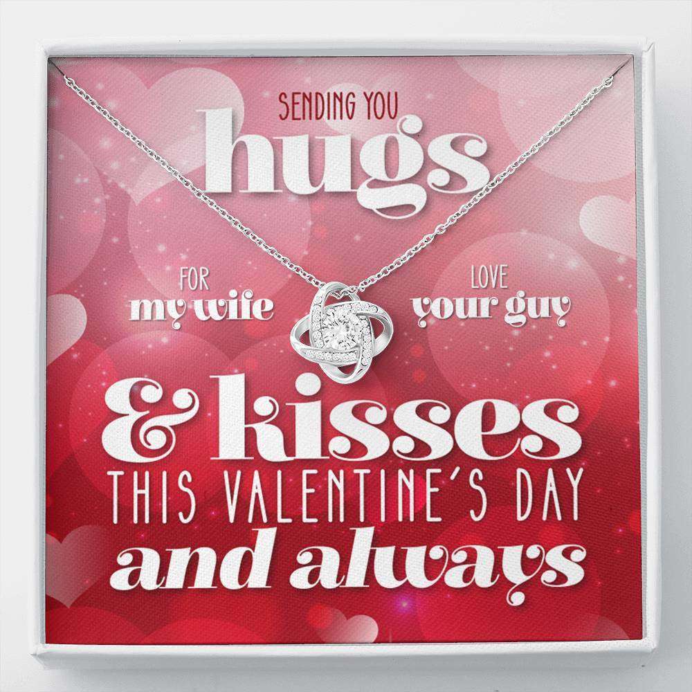 Hugs & Kisses - Wife Étoile Necklace