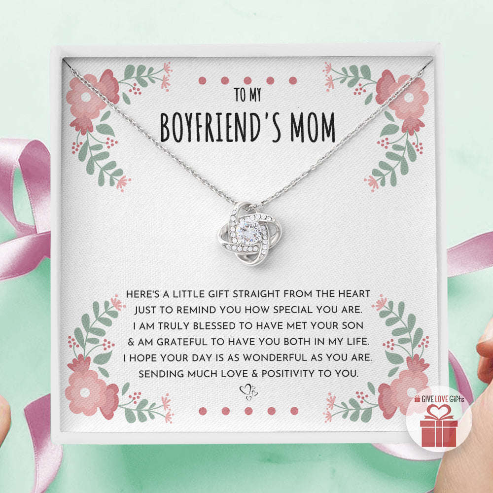 Love & Positivity - Boyfriend's Mom Étoile Necklace